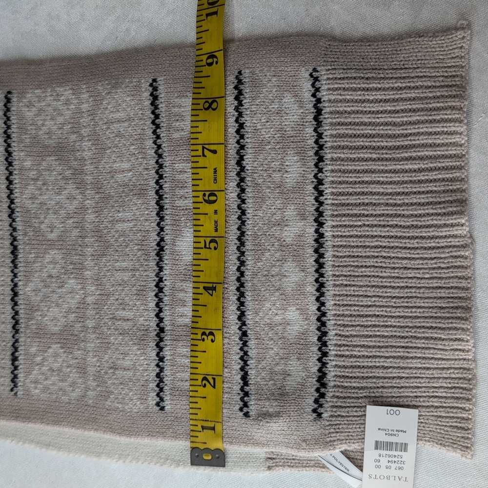 Talbots Scarf NWT ! - Picture 9 of 14